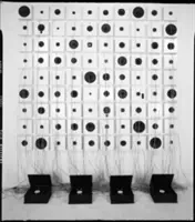 Fonografie: Drážky v zvukovej afromoderne - Phonographies: Grooves in Sonic Afro-Modernity