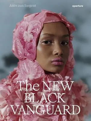Nový čierny predvoj: Fotografia medzi umením a módou - The New Black Vanguard: Photography Between Art and Fashion
