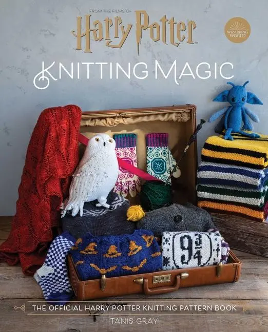Harry Potter: Pletenie kúziel: Oficiálna kniha vzorov na pletenie Harryho Pottera - Harry Potter: Knitting Magic: The Official Harry Potter Knitting Pattern Book