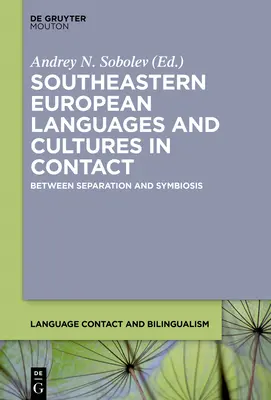 Medzi odlúčením a symbiózou - Between Separation and Symbiosis