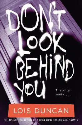 Nedívaj sa za seba - Don't Look Behind You