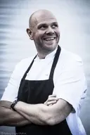 Tomášov stôl: Moje obľúbené recepty na každý deň - Tom's Table: My Favourite Everyday Recipes