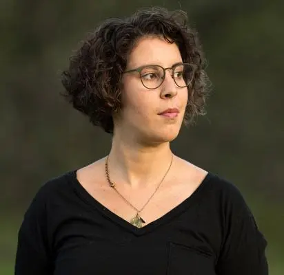 Otázka vkusu: Polovičný argument vyznávača farmárskych trhov, ktorý sa zdráha pozvať vedecké inovácie k jedálenskému stolu - A Matter of Taste: A Farmers' Market Devotee's Semi-Reluctant Argument for Inviting Scientific Innovation to the Dinner Table