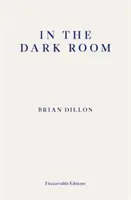 V tmavej izbe - In the Dark Room