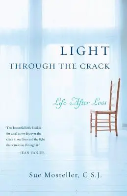 Svetlo cez trhlinu - Light Through the Crack