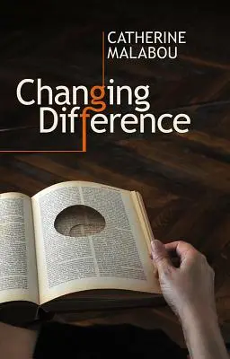 Meniaca sa odlišnosť: Žena a otázka filozofie - Changing Difference: The Feminine and the Question of Philosophy