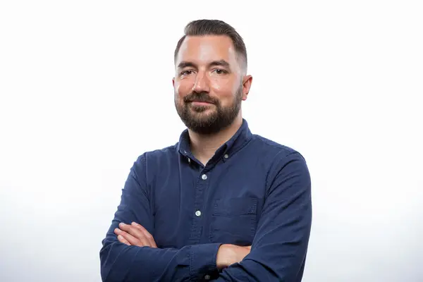 The Voyageurs: Príbeh kanadského mužského futbalového tímu, ktorý sa chcel dostať na majstrovstvá sveta - The Voyageurs: The Canadian Men's Soccer Team's Quest to Reach the World Cup