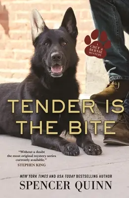 Nežné je uhryznutie: Záhada Cheta a Bernieho - Tender Is the Bite: A Chet & Bernie Mystery