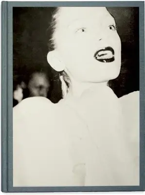 Mary McCartney - Monochromatické a farebné - Mary McCartney - Monochrome & Colour