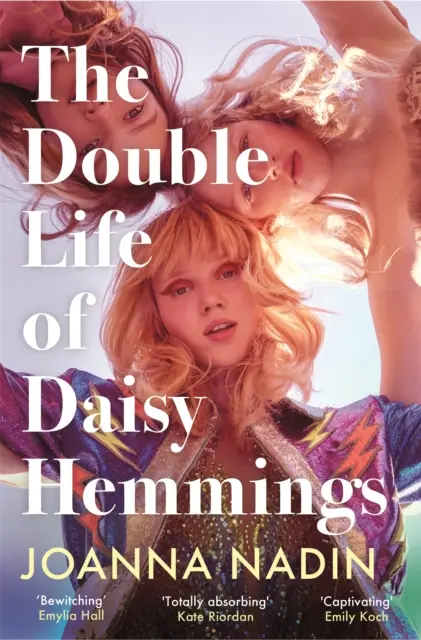 Dvojitý život Daisy Hemmingsovej - nezabudnuteľný román predurčený stať sa eskapistickou senzáciou tohto leta - Double Life of Daisy Hemmings - the unforgettable novel destined to be this summer's escapist sensation