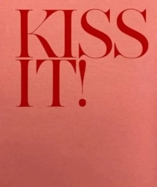 Pobozkaj ho! - Kiss It!