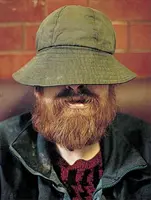 Skrývať, čo sa dá - Hide That Can