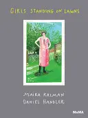 Dievčatá stojace na trávnikoch - Girls Standing on Lawns